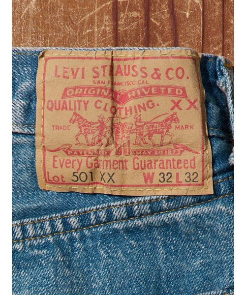 Levi's(リーバイス)の「Levi's/リーバイス LEVI'S(R) VINTAGE CLOTHING 1955 501(R) ORIGINAL ジーンズ ライトインディゴ(デニムパンツ・メンズ・インディゴブルー・W28 L32/W36 L32/W34 L32/W32 L32/W30 L32)」の13枚目の写真