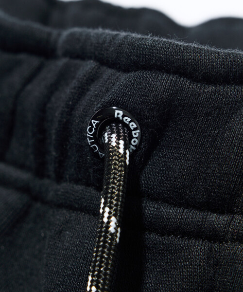 FREAK'S STORE(フリークスストア)の「Reebok × NAUTICA/リーボック × ノーティカ 【Exclusive】ボンディング カプリパンツ/ハーフパンツ(スウェットパンツ・レディース・ブラウン/ブラック/杢グレー・フリ-)」の19枚目の写真