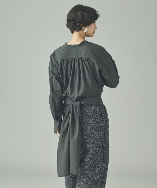 Curensology（カレンソロジー）の「Curensology(カレンソロジー)/ローンカシュクールブラウス（シャツ/ブラウス・レディース・ホワイト/チャコールグレー・FREE）」の6枚目の写真