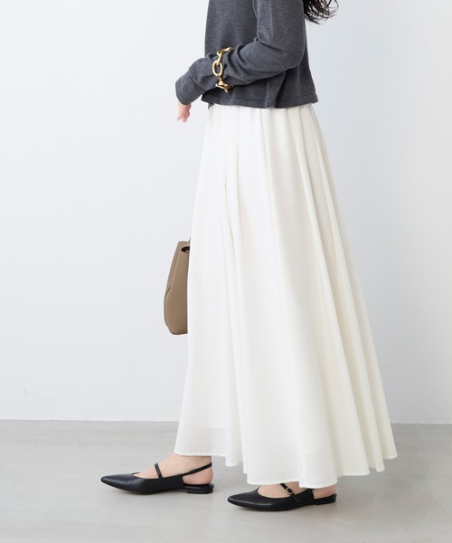 MICA&DEAL(マイカ&ディール)の「ボイルタックギャザーロングスカート(スカート・レディース・オフホワイト/ダークネイビー/グレー・FREE)」の5枚目の写真