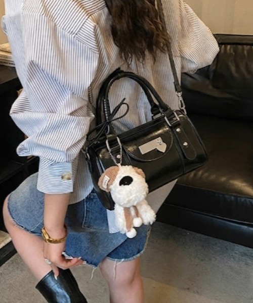 Teem Store(チームストア)の「【2WAY】リボン付きミニボストンバッグ(ボストンバッグ・レディース・ブラック・F)」の1枚目の写真