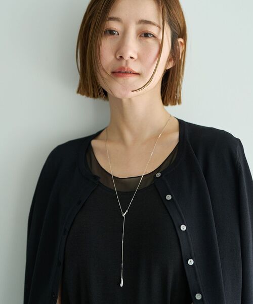 YECCA VECCA(イェッカヴェッカ)の「ドロップパーツスライドラリエット(ネックレス・レディース・シルバー/ゴールド・FREE)」の4枚目の写真