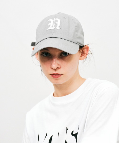 NOISE MAKER（ノイズメーカー）の「フリーフォームNロゴ立体刺繍キャップ（キャップ・レディース・ベージュ/ホワイト/ブラック/グレー・FREE）」の17枚目の写真