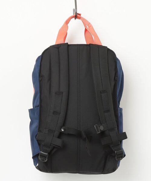 GREGORY（グレゴリー）の「イージーピージーデイ EASY PEASY DAY ディープネイビーXピンク（バックパック/リュック・メンズ・ネイビー系・ONE SIZE）」の2枚目の写真