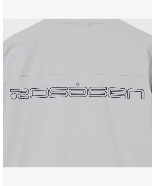 ROSASEN(ロサーセン)の「【Rosasen/GOLF】 超撥水加工 バックロゴ 半袖モックネック(ポロシャツ・メンズ・ネイビー/グレー・48/50/52)」の11枚目の写真