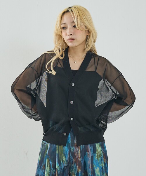 NOMINE（ノミネ）の「ジャガード シアー ニット カーディガン（カーディガン/ボレロ・レディース・レッド/ライトグレー/ブラウン/ブラック・フリー）」の9枚目の写真