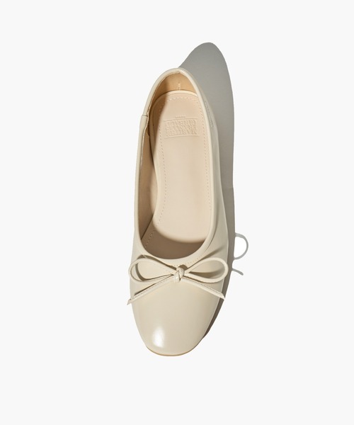 MARITHE + FRANCOIS GIRBAUD(マリテフランソワジルボー)の「W RIBBON FLAT SHOES(バレエシューズ・レディース・ブラック・25cm/24cm/23cm)」の13枚目の写真