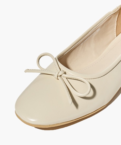MARITHE + FRANCOIS GIRBAUD(マリテフランソワジルボー)の「W RIBBON FLAT SHOES(バレエシューズ・レディース・ブラック・25cm/24cm/23cm)」の15枚目の写真