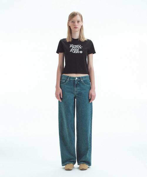 Rest&Recreation(レストアンドレクリエーション)の「BASIC LOGO T-SHIRT - BLACK(Tシャツ/カットソー・レディース・その他・ONE)」の3枚目の写真