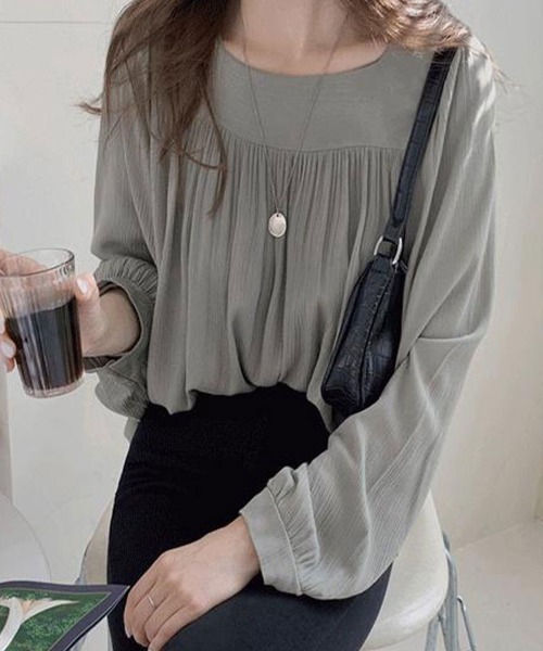 SallyLunn（サリーラン）の「スクエアネックギャザーブラウス（シャツ/ブラウス・レディース・アイボリー/グレー・LARGE/MEDIUM）」の8枚目の写真