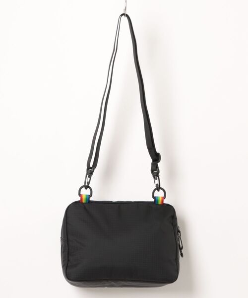 CHUMS（チャムス）の「【CHUMS/チャムス】 Spring Dale Shoulder Bag（ショルダーバッグ・レディース・ブラック系その他/ブラック×ホワイト・FREE）」の3枚目の写真