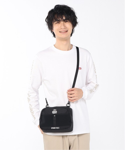 CHUMS（チャムス）の「【CHUMS/チャムス】 Spring Dale Shoulder Bag（ショルダーバッグ・レディース・ブラック系その他/ブラック×ホワイト・FREE）」の2枚目の写真