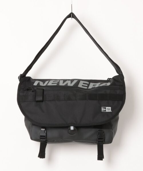 NEW ERA(ニューエラ)の「【NEW ERA/ニューエラ】フィールド ショルダーバッグ 9L ブラック リフレクトシルバー | アウトドア(ショルダーバッグ・メンズ・ブラック・FREE)」の1枚目の写真