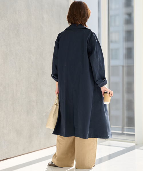 JOURNAL STANDARD relume（ジャーナルスタンダード　レリューム）の「《追加2》［洗濯機洗い可］コットンナイロンライトトレンチコート（トレンチコート・レディース・ネイビー/ベージュ・36/38）」の20枚目の写真