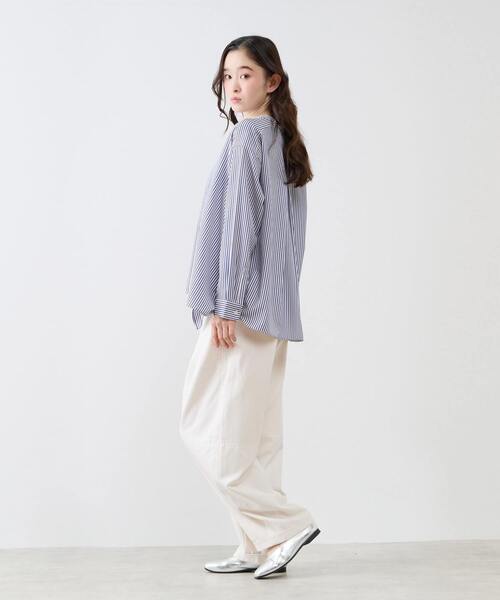 LOGEMENT DE CLAIRE（ロジュモンドクレール）の「フレアーヘムピンタックブラウス（シャツ/ブラウス・レディース・オフホワイト/グレー/ブルー/ブラウン・FREE）」の15枚目の写真