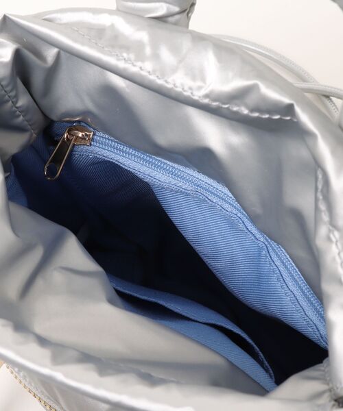 LANVIN en Bleu(ランバンオンブルー)の「ボンボン 2wayミニショルダーバッグ(ショルダーバッグ・レディース・シルバー/ライトブルー/ベビーピンク/ブラック/ホワイト/イエロー・FREE)」の13枚目の写真