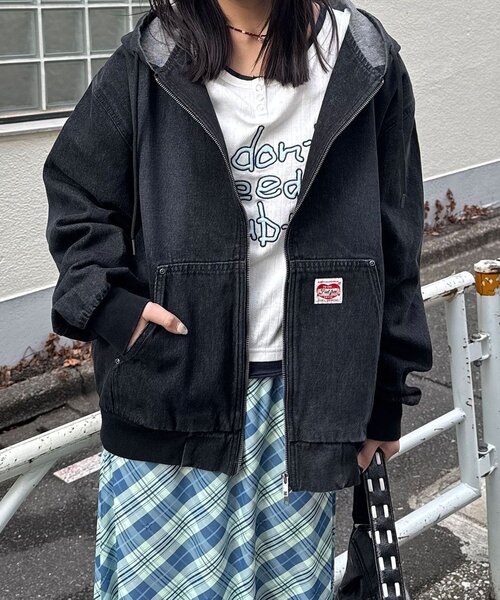 CIAOPANIC(チャオパニック)の「デニムダブルジップパーカー(デニムジャケット・レディース・インディゴブルー/グレー/サックスブルー/ブラック・MEDIUM/LARGE)」の2枚目の写真