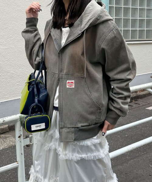 CIAOPANIC(チャオパニック)の「デニムダブルジップパーカー(デニムジャケット・レディース・インディゴブルー/グレー/サックスブルー/ブラック・MEDIUM/LARGE)」の14枚目の写真