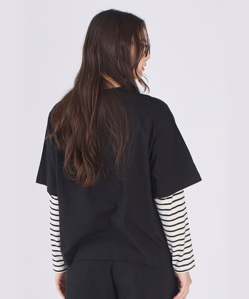 To b. by agnes b.(トゥービーバイアニエスベー)の「ロゴ パフプリント コットン 半袖 Tシャツ(Tシャツ/カットソー・レディース・ブラック・40/38)」の5枚目の写真