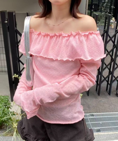 mebole(メボレ)の「オフショルフリルスリムトップス(Tシャツ/カットソー・レディース・ピンク/ブラック/ホワイト・FREE)」の1枚目の写真