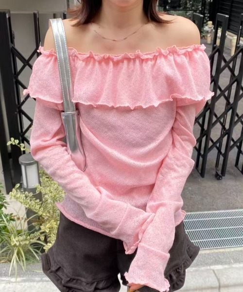 mebole(メボレ)の「オフショルフリルスリムトップス(Tシャツ/カットソー・レディース・ピンク/ブラック/ホワイト・FREE)」の12枚目の写真