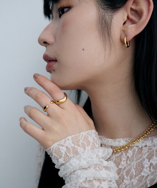 COCOSHNIK ONKITSCH（ココシュニックオンキッチュ）の「シルバー ウェーブラインリングL GP（リング・レディース・ゴールド・14/12）」の8枚目の写真