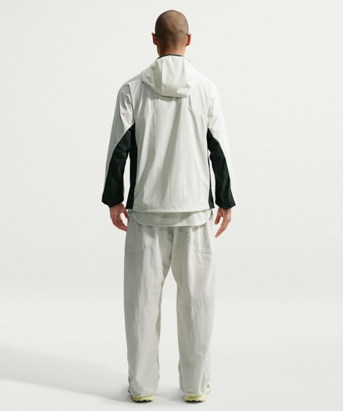 ACG(エィシージー)の「ナイキ オールコンディションギア "Five Towers" メンズ UV プロテクション ジャケット / Nike ACG "Five Towers" Men's UV Protection Jacket IF0960-020 Sea Glass(ナイロンジャケット・メンズ・グリーン系その他2・2XL/XL/S/M/L)」の8枚目の写真