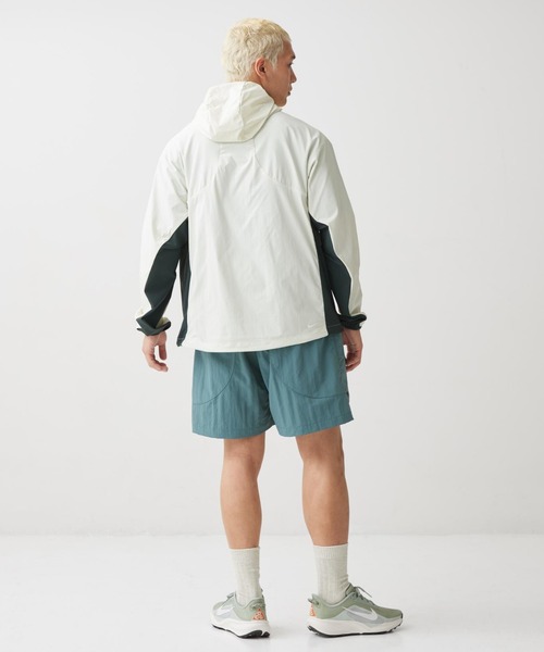 ACG(エィシージー)の「ナイキ オールコンディションギア "Five Towers" メンズ UV プロテクション ジャケット / Nike ACG "Five Towers" Men's UV Protection Jacket IF0960-020 Sea Glass(ナイロンジャケット・メンズ・グリーン系その他2・2XL/XL/S/M/L)」の15枚目の写真