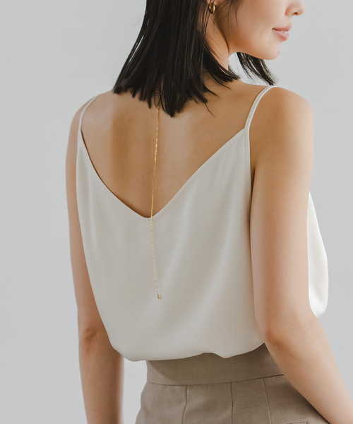 Noble（ノーブル）の「《WEB限定追加》メルティサテン2WAYキャミ（キャミソール・レディース・ブラック/ホワイト・FREE）」の22枚目の写真