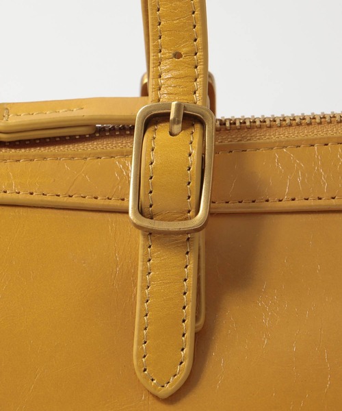 Three Four Time（ｽﾘｰﾌｫｰﾀｲﾑ）の「牛革横長ベルトショルダー（ショルダーバッグ・レディース・マスタード/ブルー・FREE）」の21枚目の写真