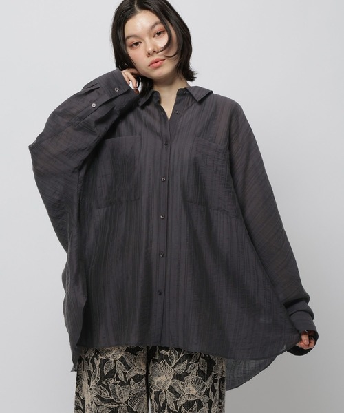 niko and...(ニコアンド)の「ドルマンシアーワイドシャツ(シャツ/ブラウス・レディース・ライトブルー/ピンク/ブラウン/チャコール/オフホワイト・LARGE/MEDIUM)」の3枚目の写真