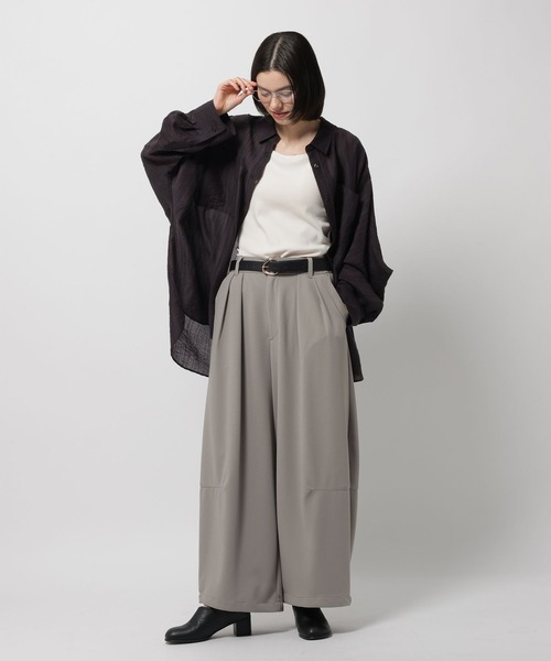 niko and...(ニコアンド)の「ドルマンシアーワイドシャツ(シャツ/ブラウス・レディース・ライトブルー/ピンク/ブラウン/チャコール/オフホワイト・LARGE/MEDIUM)」の21枚目の写真