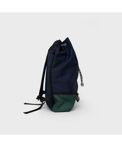 BETTER THAN SURF(ベターザンサーフ)の「CLASSIC DUFFLE BACKPACK - NAVY(バックパック/リュック・レディース・その他・FREE)」の3枚目の写真
