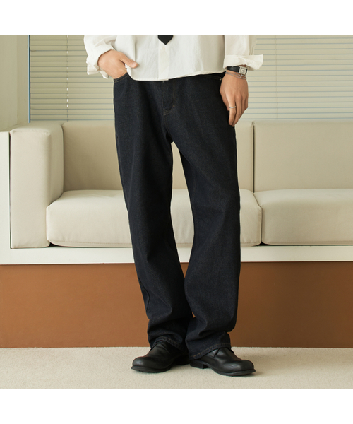 HYOJI(ヒョージ)の「26 SS ノンフェイド生地ストレートデニムパンツ (2カラー)(デニムパンツ・メンズ・ダークブルー/ブラック・S/M/L/XL)」の1枚目の写真