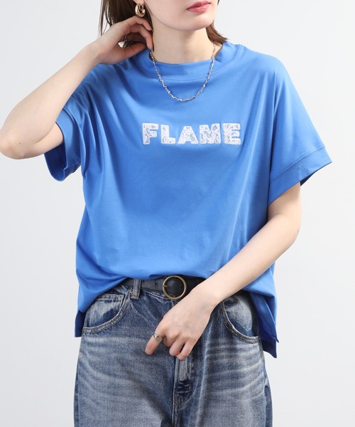 EGLANTINE(エグランティーヌ)の「EGLANTINE レースロゴ刺繍半袖Tシャツ 日本製 ローズペトール(Tシャツ/カットソー・レディース・ブルー/レモンイエロー/オフホワイト/チャコールグレー・38)」の3枚目の写真
