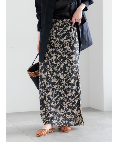 Te chichi(テチチ)の「【LIBERTY FABRICS】フレアスカート(スカート・レディース・ネイビー/ブラック・F)」の11枚目の写真