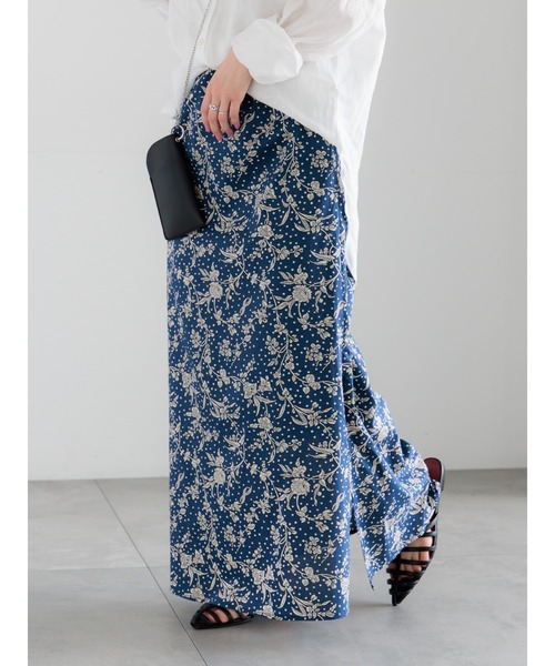 Te chichi(テチチ)の「【LIBERTY FABRICS】フレアスカート(スカート・レディース・ネイビー/ブラック・F)」の19枚目の写真
