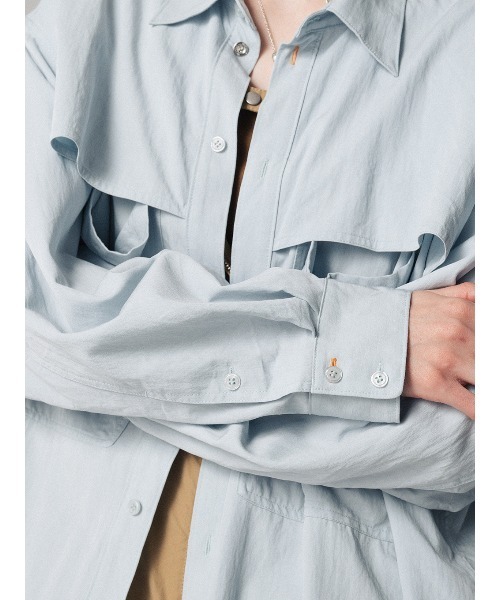 ELCHELE(エルチェレ)の「UTILITY OVER SHIRT(シャツ/ブラウス・レディース・ホワイト/ネイビー/ライトブルー・FREE)」の7枚目の写真