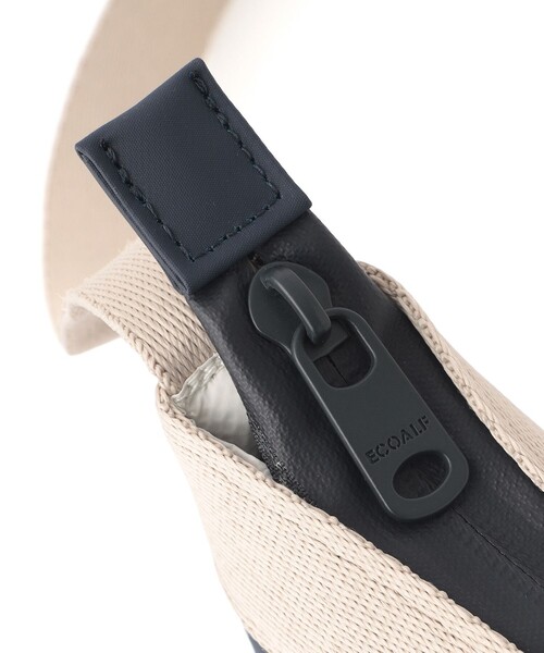 ECOALF(エコアルフ)の「ARENY ショルダーバッグ / ARENY CROSSBODY UNISEX(ショルダーバッグ・レディース・ホワイト系その他/グリーン系その他4/ネイビー・FREE)」の17枚目の写真