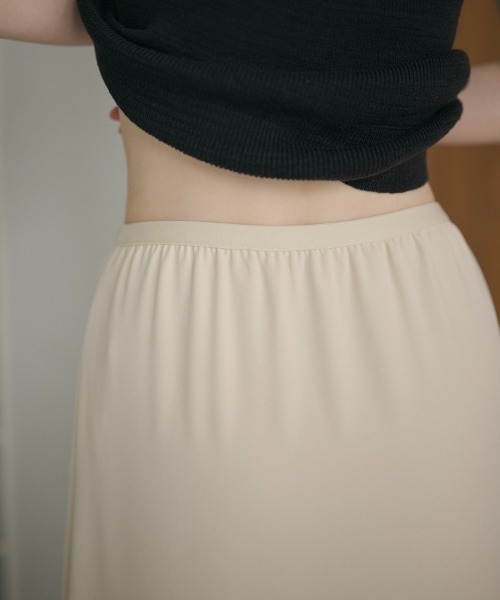 LAULEN(ローレン)の「double hem side slit long skirt /ダブルヘムサイドスリットロングスカート(スカート・レディース・アイボリー/ブラック/ピンク・FREE)」の15枚目の写真