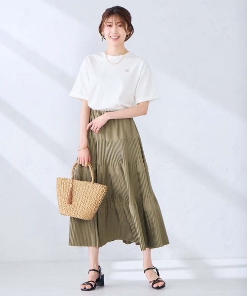a.v.v(アーヴェヴェ)の「ラメカゴバッグ(かごバッグ・レディース・シルバー/ブラウン/サンドベージュ・38)」の8枚目の写真