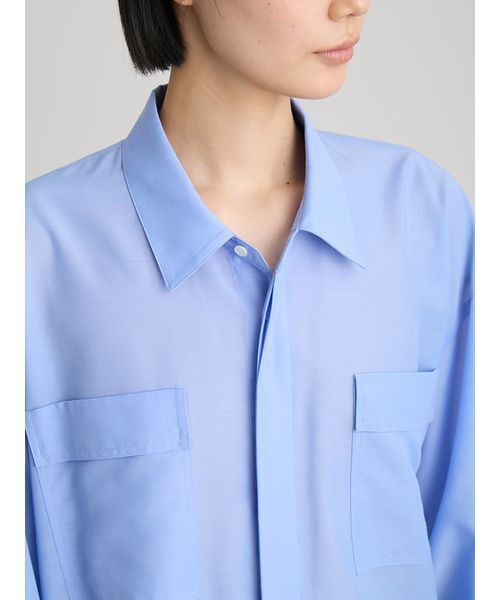MIESROHE（ミースロエ）の「【洗える・接触冷感】サイドスリット　シアーシャツ（シャツ/ブラウス・レディース・ホワイト/ブルー/チャコールグレー・F）」の6枚目の写真