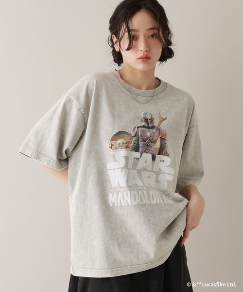 STAR WARS（スターウォーズ）の「【STAR WARS/スター・ウォーズ】ピグメント加工プリントTシャツ（Tシャツ/カットソー・レディース・ホワイト系その他/ブラック系その他/レッド系その他・LARGE/MEDIUM）」の6枚目の写真