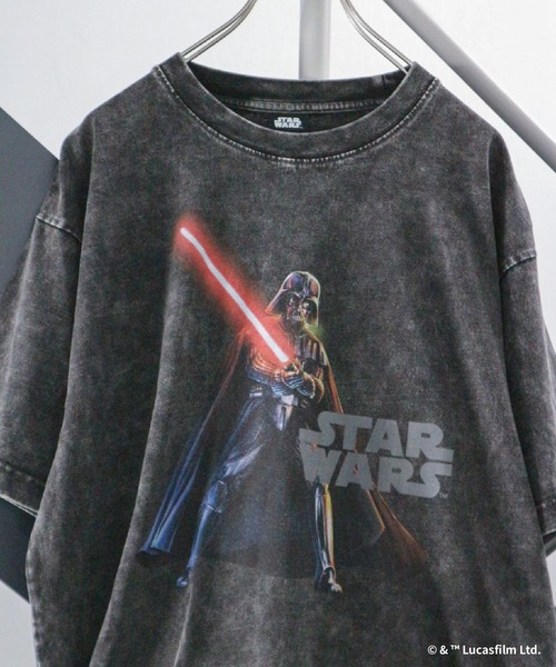 STAR WARS（スターウォーズ）の「【STAR WARS/スター・ウォーズ】ピグメント加工プリントTシャツ（Tシャツ/カットソー・レディース・ホワイト系その他/ブラック系その他/レッド系その他・LARGE/MEDIUM）」の9枚目の写真