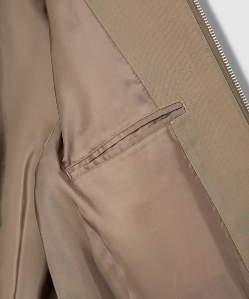 HOLIDAY(ホリデイ)の「WOOL TWILL PUFF BLOUSON ウールツイルパフブルゾン(ブルゾン・レディース・カーキ・ONE SIZE)」の17枚目の写真