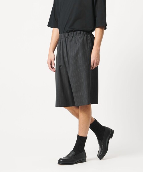 LOEFF(ロエフ)の「<LOEFF>トロピカルウール ハーフパンツ ピンストライプ MENS(その他パンツ・メンズ・ダークグレー・1/2)」の3枚目の写真