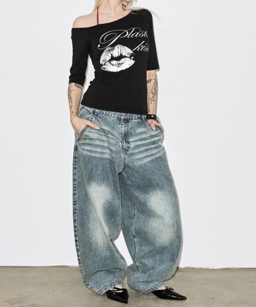FANCY CLUB(ファンシークラブ)の「【FANCY CLUB】BAYWATCH DENIM PANTS / 【ファンシークラブ】ベイウォッチバルーンデニムパンツ(デニムパンツ・レディース・ブルー/ベージュ・01/02)」の1枚目の写真