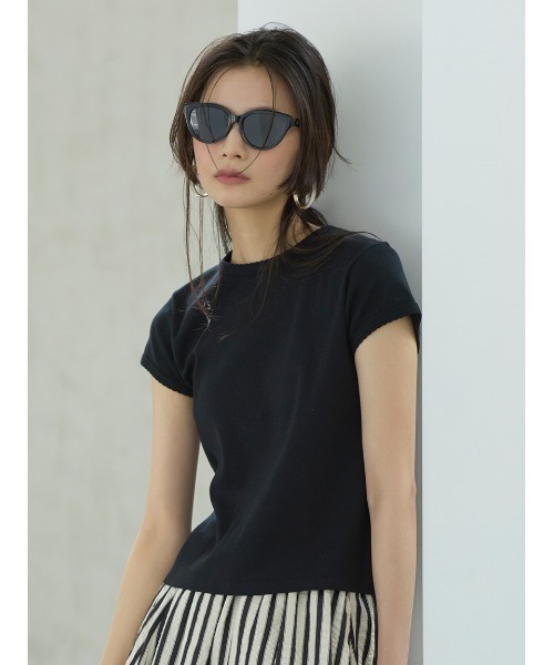 Mila Owen(ミラオーウェン)の「【接触冷感】スカラップデザインコンパクトTシャツ(Tシャツ/カットソー・レディース・ホワイト/ブラック/ピンク/ブラウン・F)」の2枚目の写真