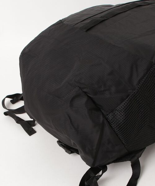 THE NORTH FACE(ザノースフェイス)の「ザ ノース フェイス THE NORTH FACE Mayfly Pack 22 メイフライパック22(バックパック/リュック・メンズ・その他・ONE SIZE)」の4枚目の写真