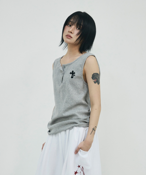 SCALLYWAG（スカリーワグ）の「ダブルクロスヘンリーネックスリーブレス[グレー]（Tシャツ/カットソー・レディース・その他・MEDIUM/LARGE）」の8枚目の写真